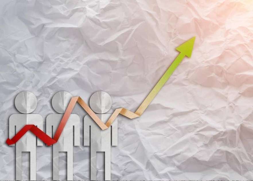 Optimal Choices for Long-Term Gains